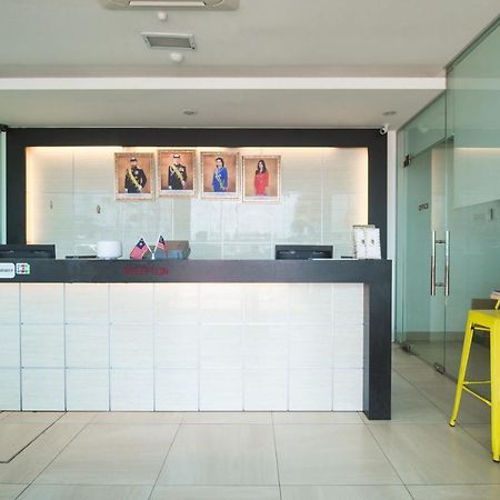 Hotel Ciq @ Wong Ah Fook Johor Bahru Buitenkant foto