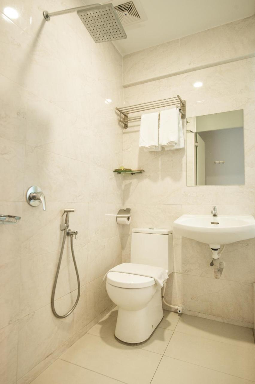 Hotel Ciq @ Wong Ah Fook Johor Bahru Buitenkant foto